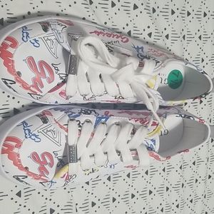 Guess Los Angeles shoes